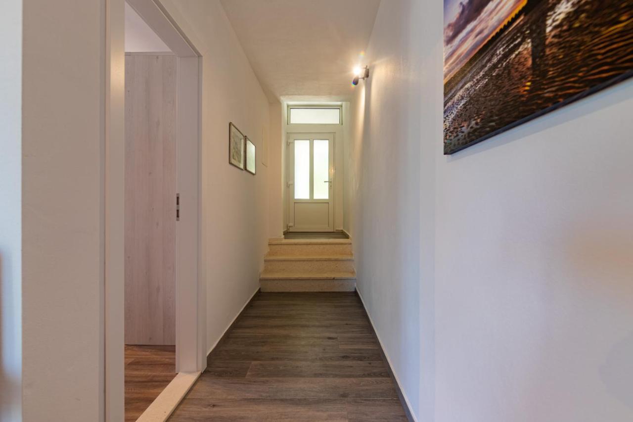 Apartments With A Parking Space Ivan Dolac, Hvar - 15784 Buitenkant foto